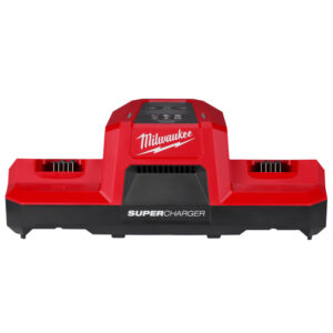 MILWAUKEE M18™ Dual Bay Super Charger